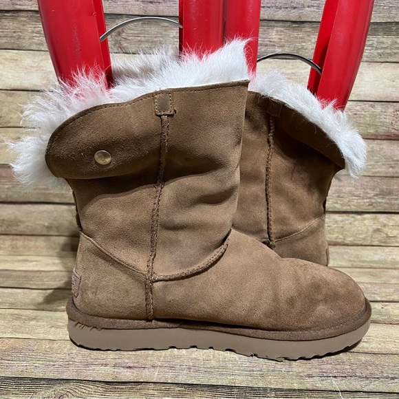 Ugg Brown Suede Valentina Winter Boots - Picture 3 of 11